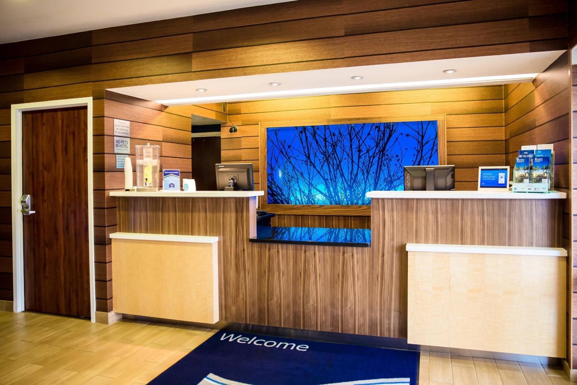 Fairfield Inn & Suites Fredericksburg Eksteriør bilde